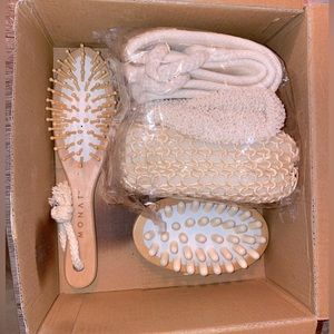 MONAT KUSHION SPA ACCESSORY KIT